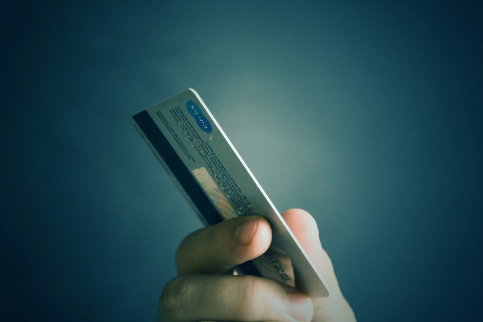 credit card to avoid needing debt consolidation loans